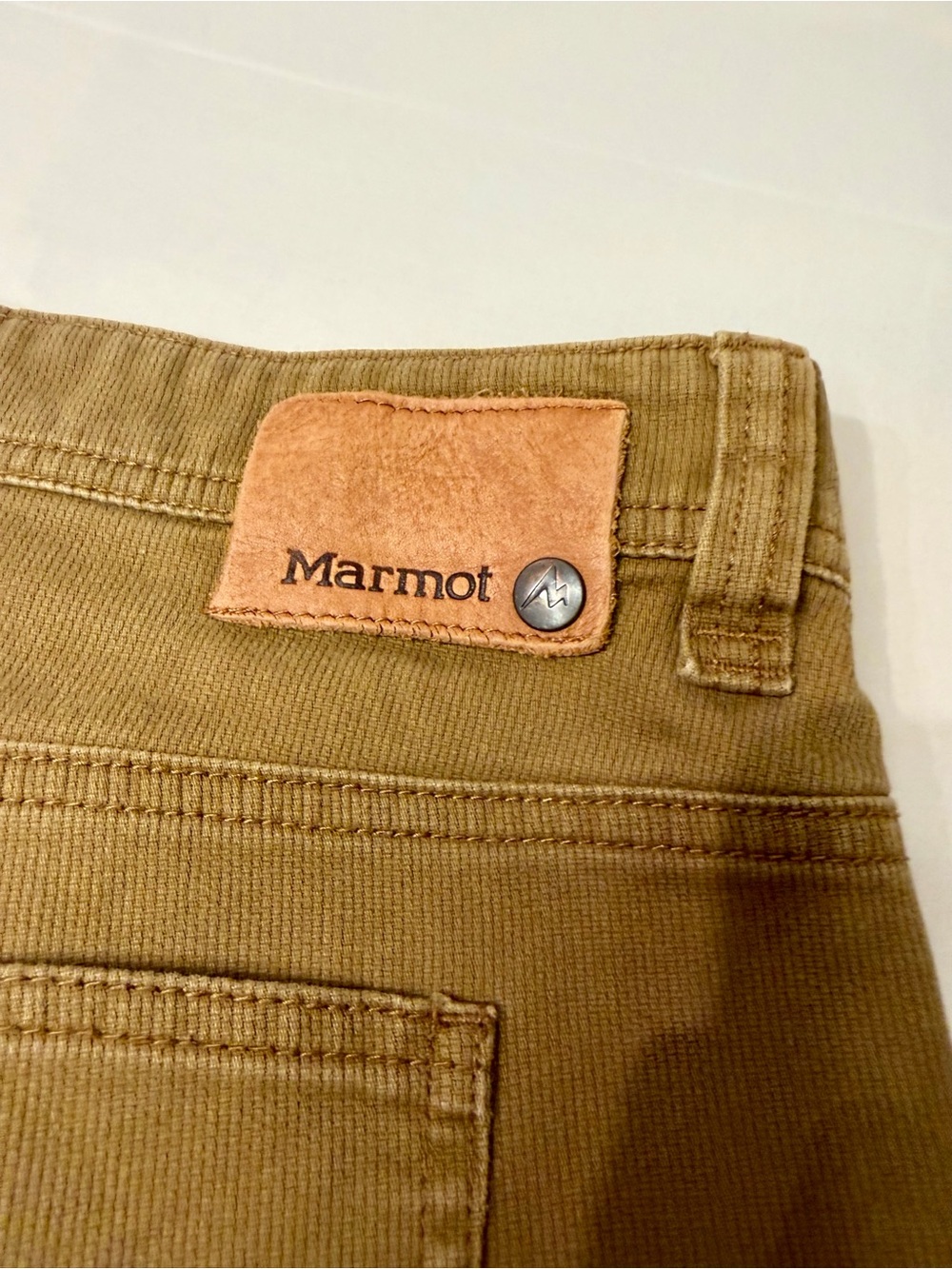 Marmot Pinwale Corduroy Pants Men’s 38X31 Tan Outdoor Hiking Climbing New NWOT